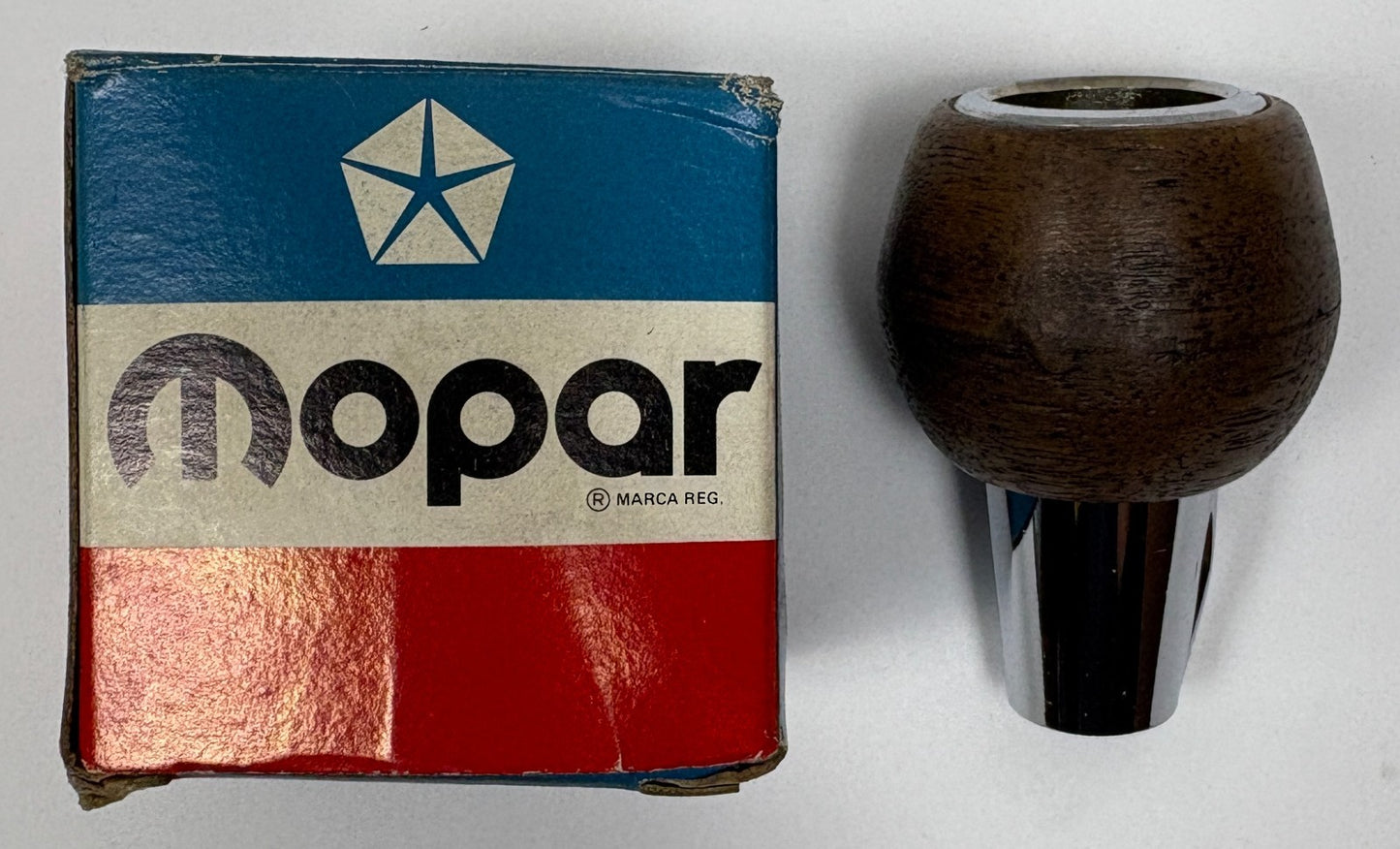 New Old Stock Gear Shift Knob for 1969-74 Console Models Mopar #2950713