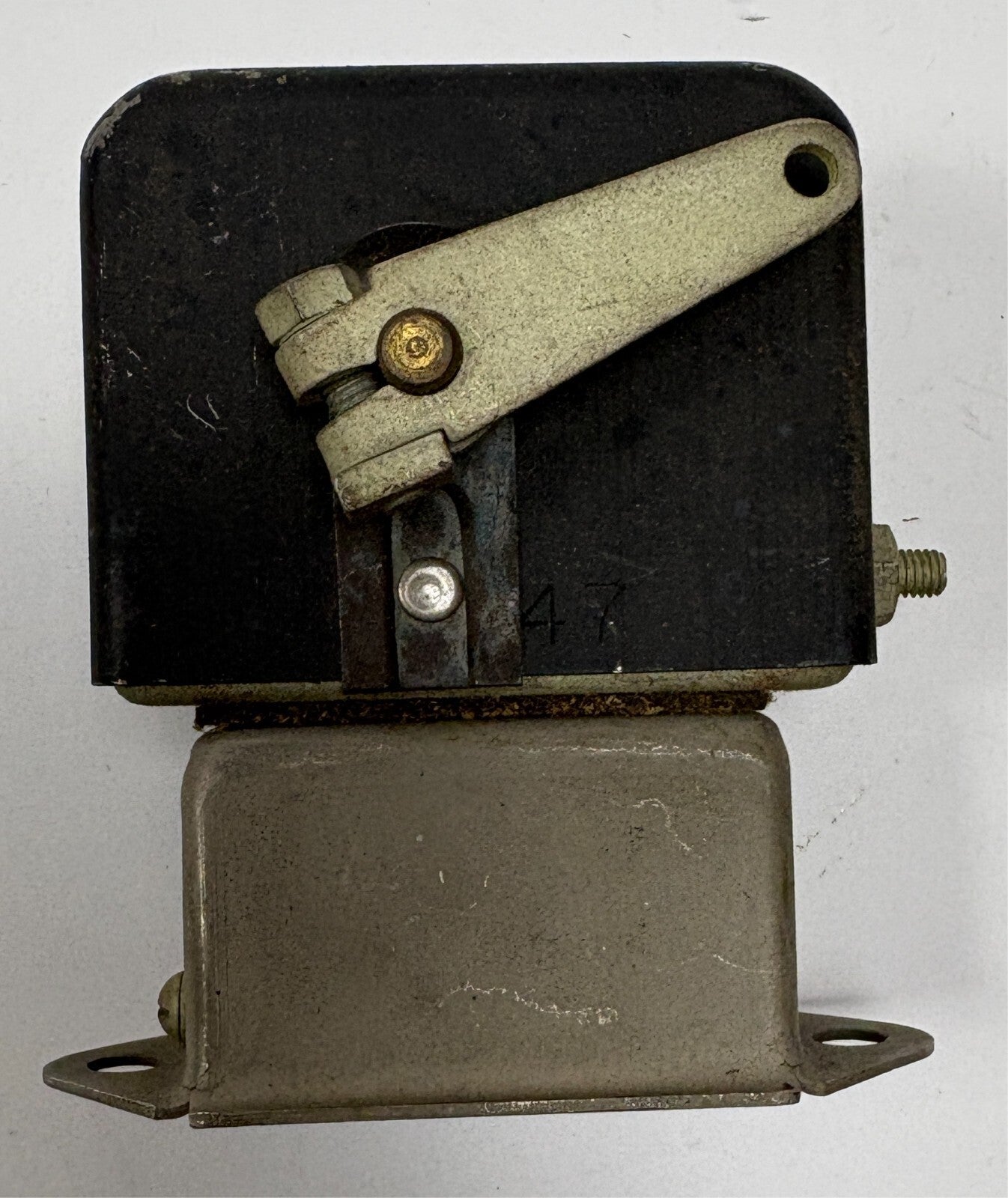 New Old Stock Sisson Carb Choke for 1934-38 Chrysler Models Mopar #621937