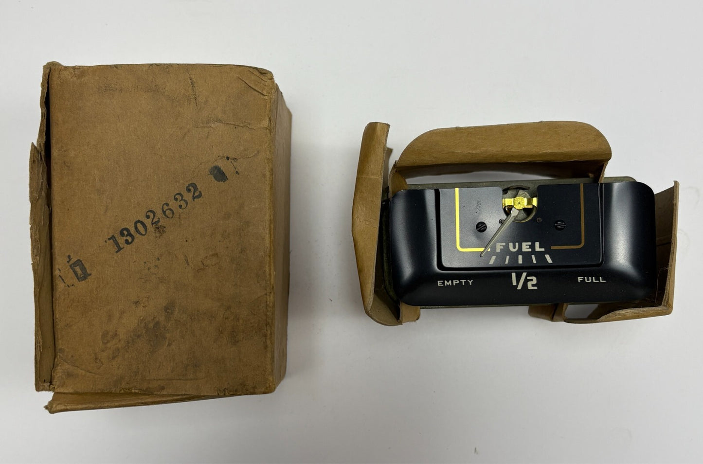New Old Stock Fuel Gauge for 1949 Dodge All D29 & D30 Models Mopar #1302632