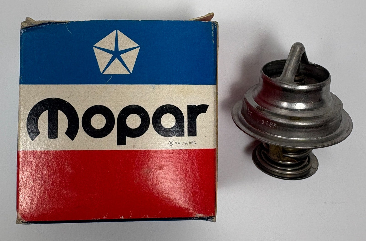 New Old Stock Thermostat 195 Degree for 1978-79 Models Mopar #4049350