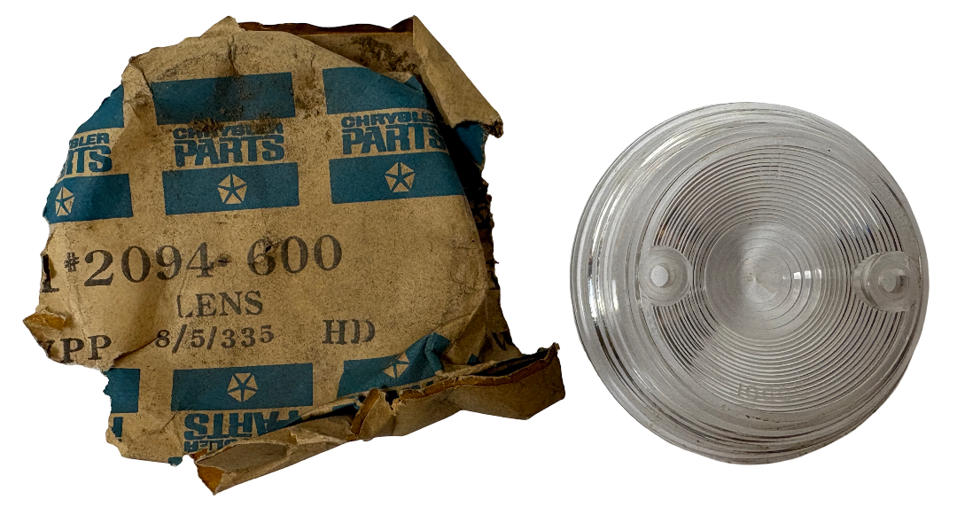 New Old Stock Park Lens for 1961-62 Dodge Models Mopar #2094600