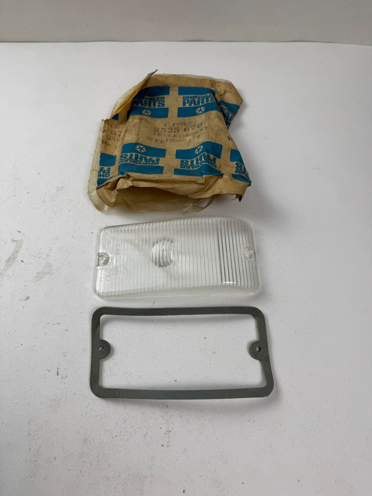 NOS Mopar Clear Park Lenses 1964-71 Dodge A100 Trucks #2525670