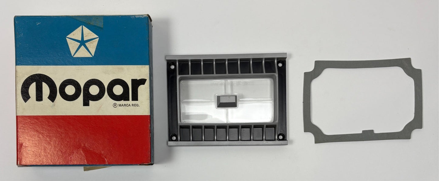 New Old Stock Right Park Lens for 1970 Dodge Dart Models Mopar #3420710