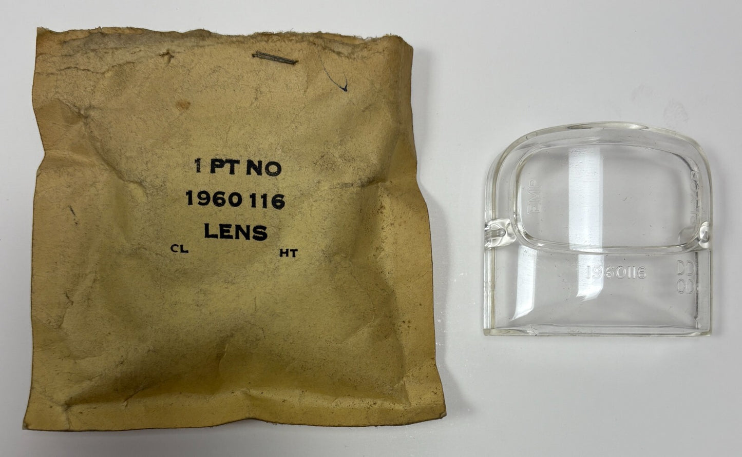 New Old Stock License Lens for 1960 Station Wagon Models Mopar #1960116