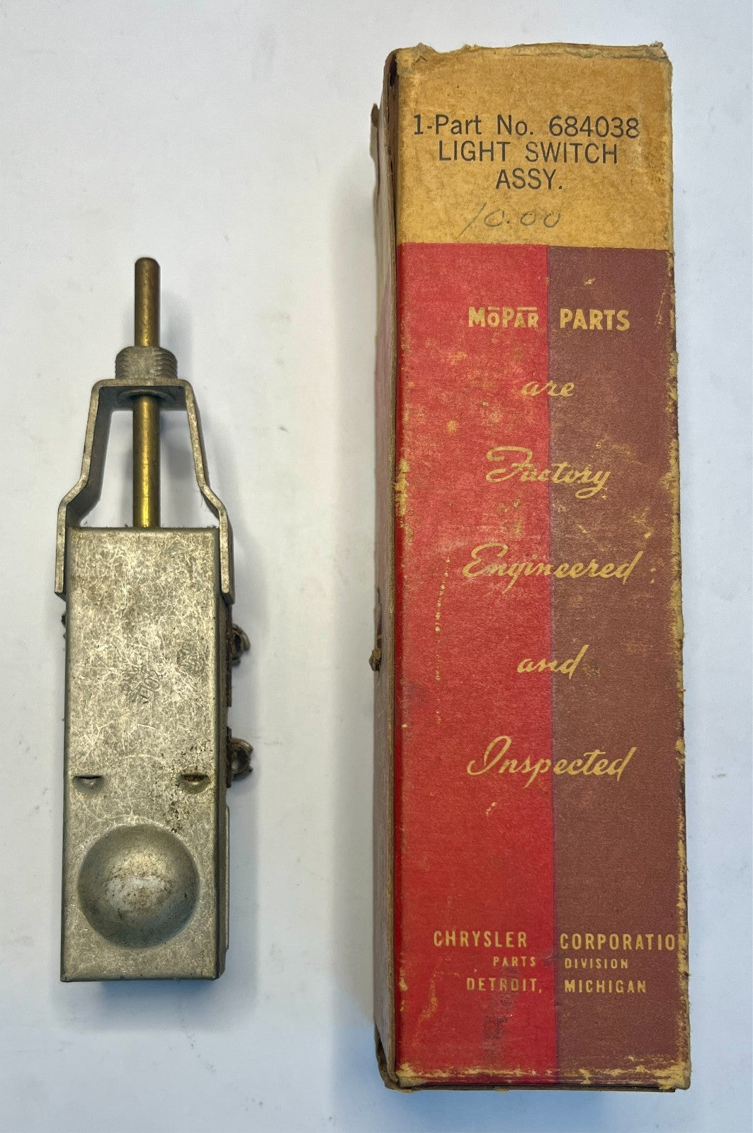 New Old Stock Headlamp Control Switch for 1938 DCPD Models Mopar #684038