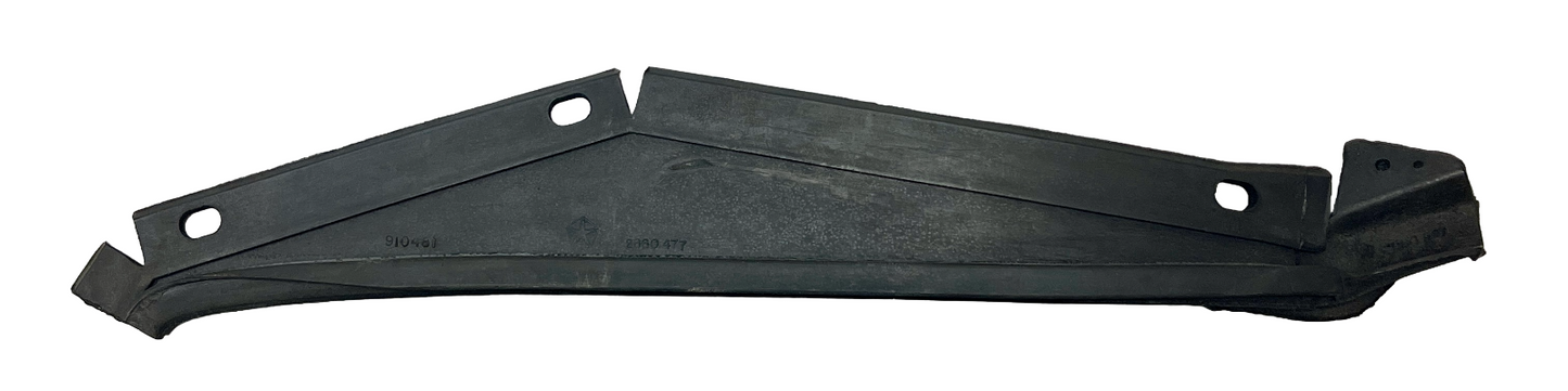 New Old Stock Quarter Panel/ Tailgate Glass Run for 1968 Wagons #2860477