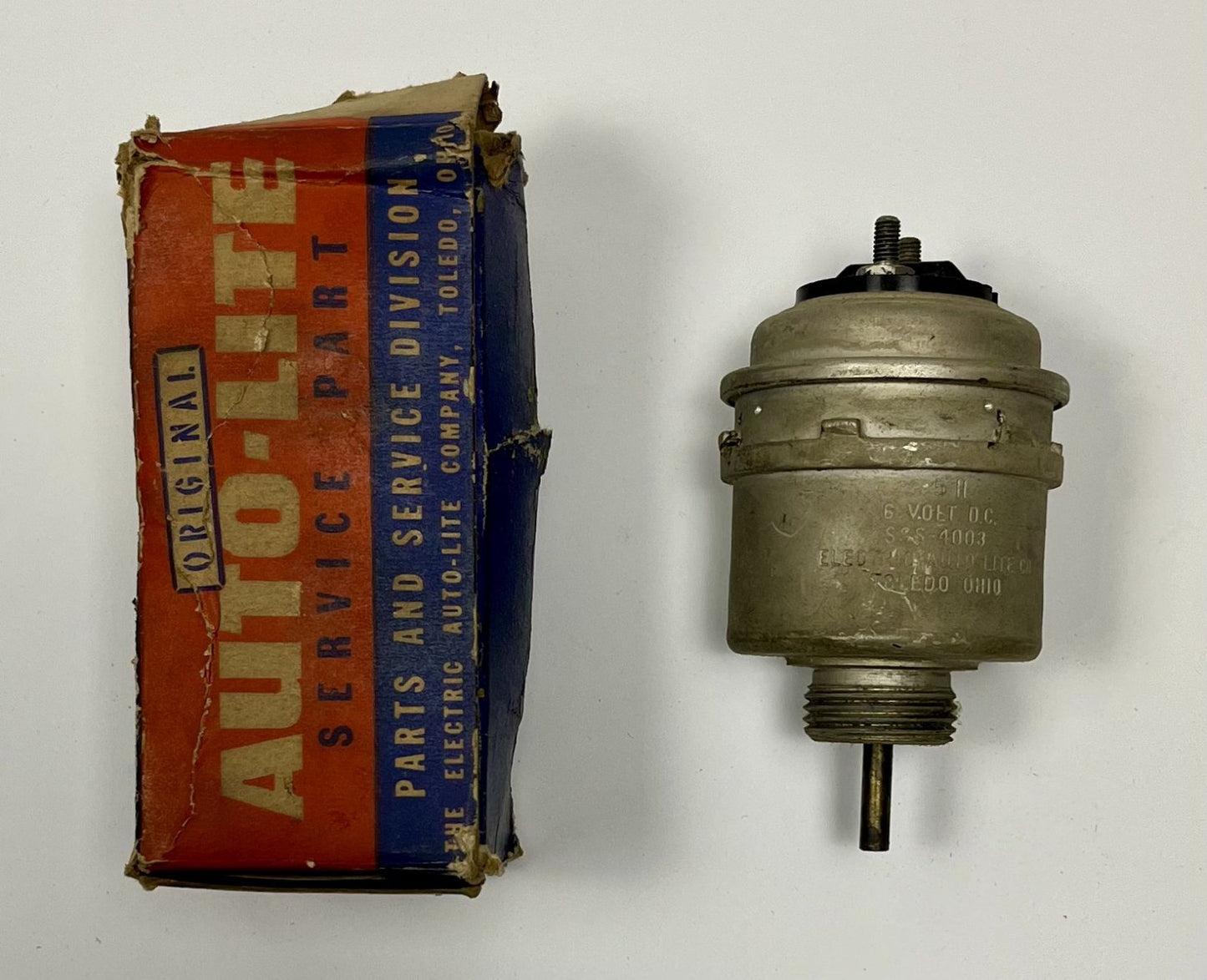New Old Stock Transmission Kick Down Solenoid Switch for 1949-54 Models #1126633