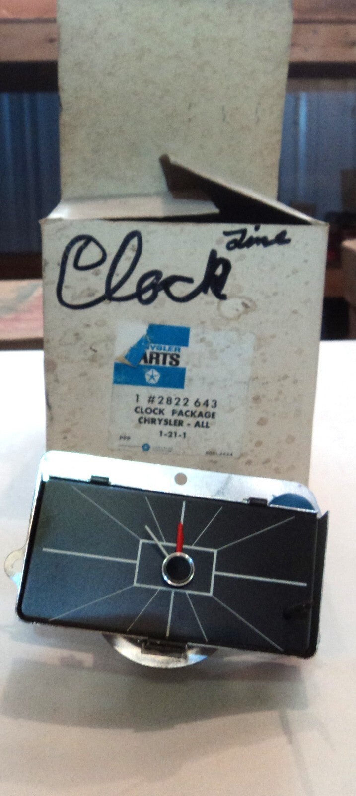 NOS Dash Clock for 1967 and 1968 Chrysler New Yorker 300 Newport T&C 2822643