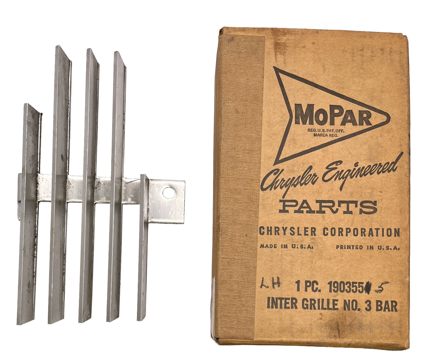 New Old Stock Intermediate Left Grille for 1960 Dodge Models Mopar #1903555