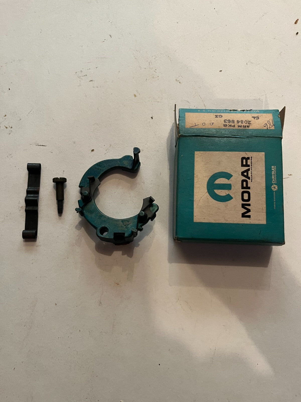 NOS Mopar 1960-1 A Body Turn Signal Arm Repair Pkg #2084863