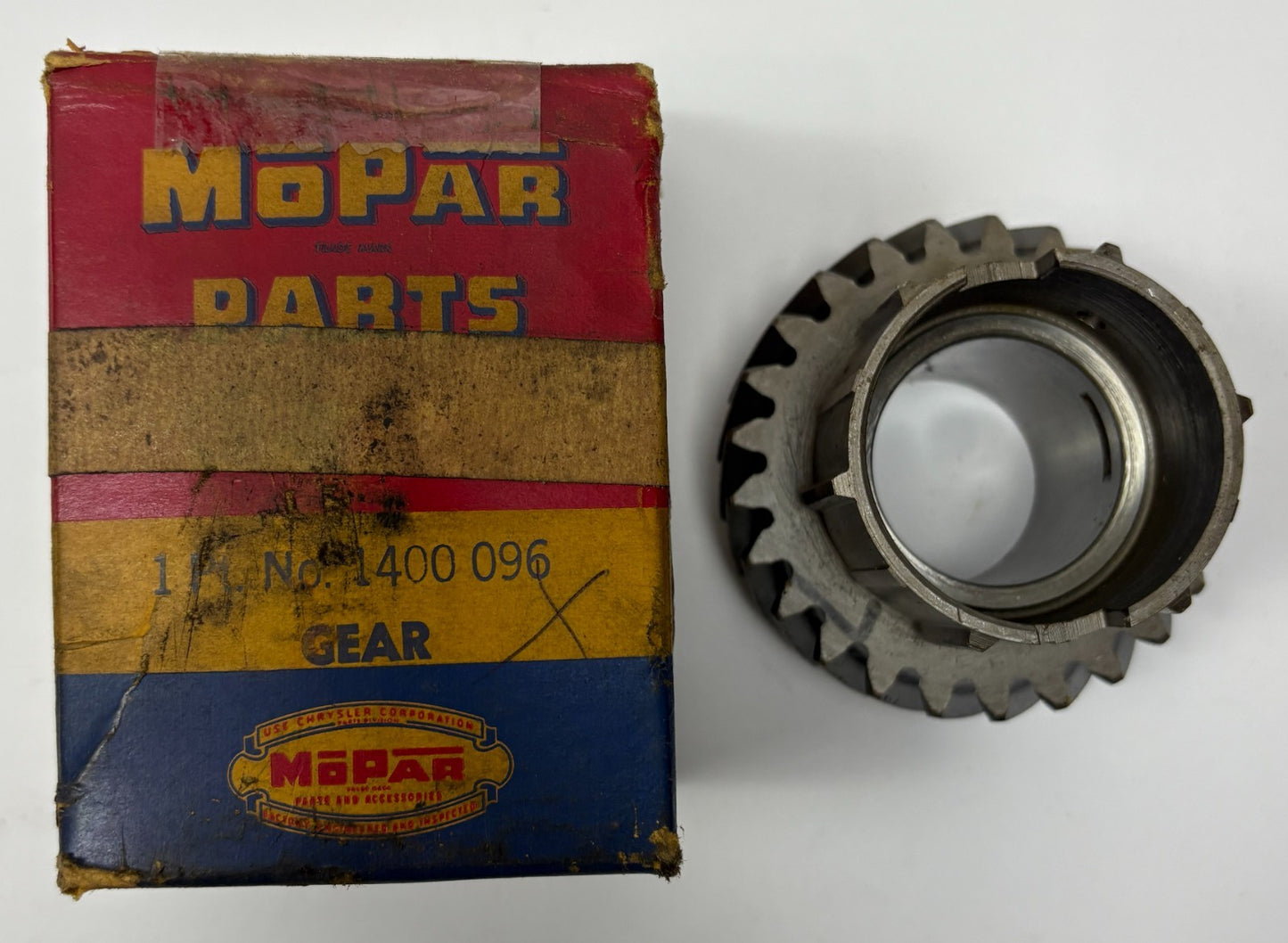New Old Stock 3rd & Direct Gear for 1950-54 Models Mopar #1400096