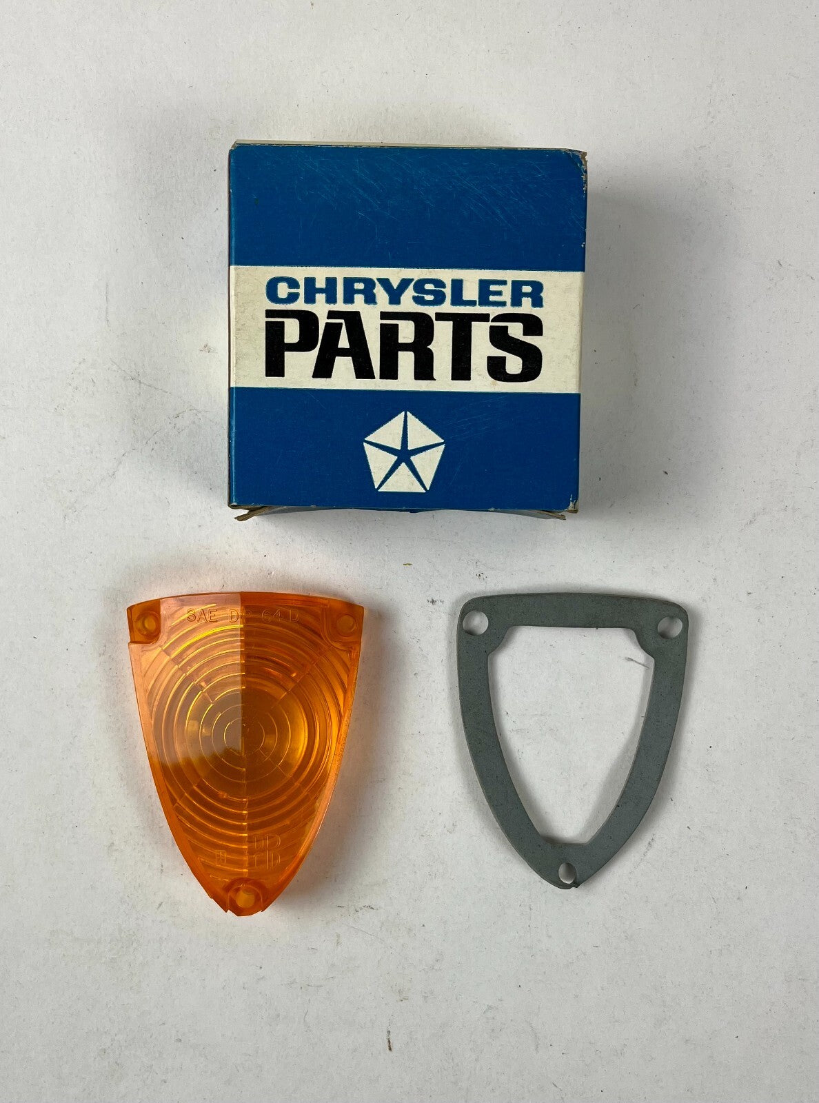 NOS Mopar Park Lens 1964 Dodge 330 440 & Polara #2448660