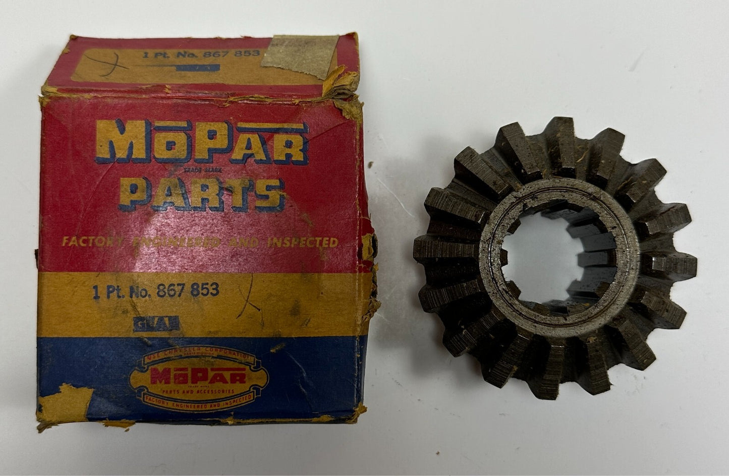 New Old Stock Differential Side Gear for 1937-52 Models Mopar #867853