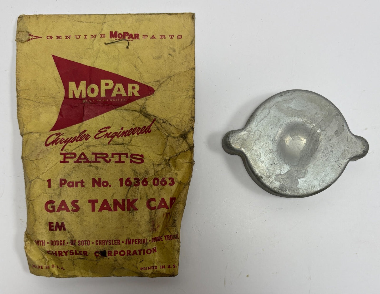 New Old Stock Gas Cap for 1955 1956 All Except Imperial Models Mopar #1636063