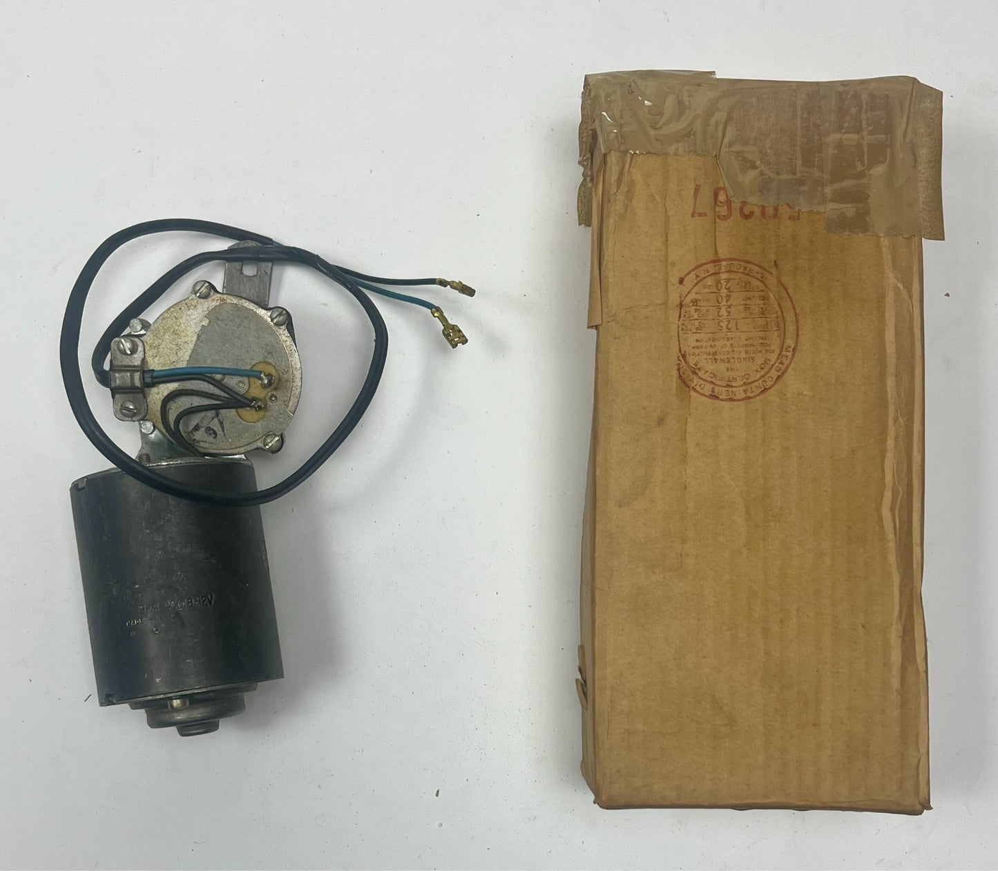 New Old Stock Wiper Motor for 1959 Single Speed Models Mopar #1879582