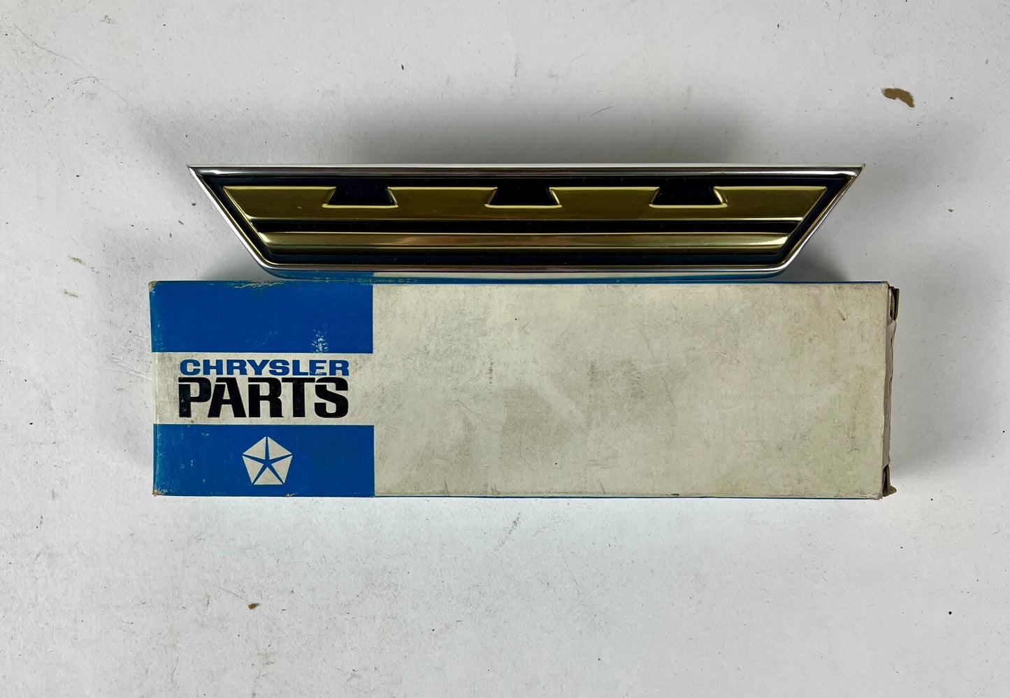New Old Stock Grille Medallion for 1964 Chrysler Newport Models Mopar #2417747