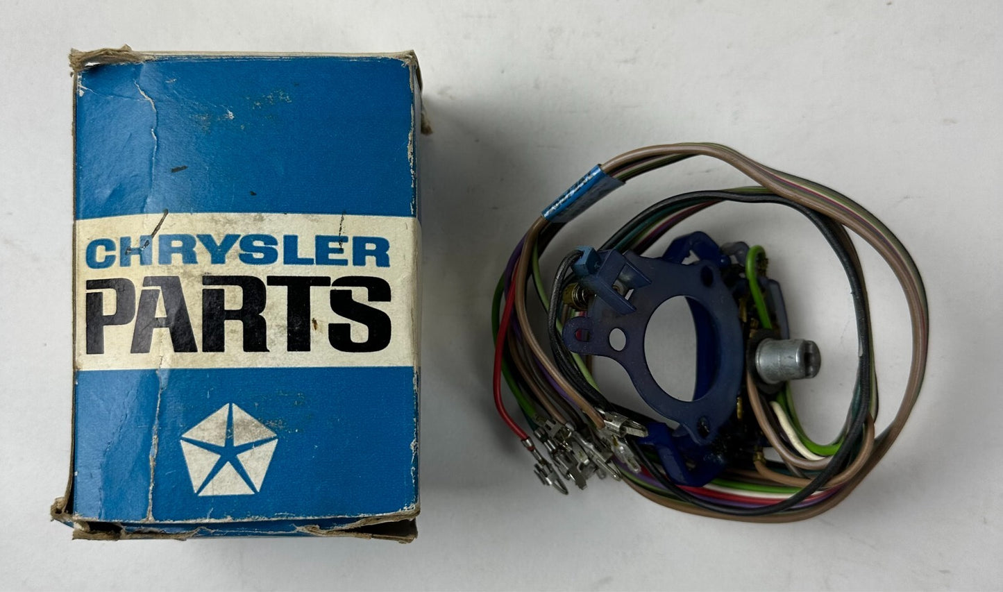 NOS Mopar Turn Signal Switch 1967-9 C Body with Cornering Lamps #2857242