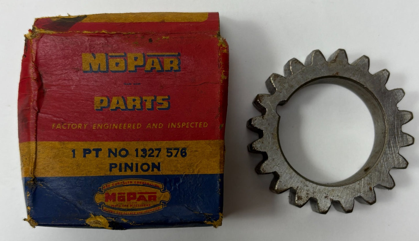 New Old Stock Auto Trans Rear Oil Pump Pinion for 1953-61 Models #1327576