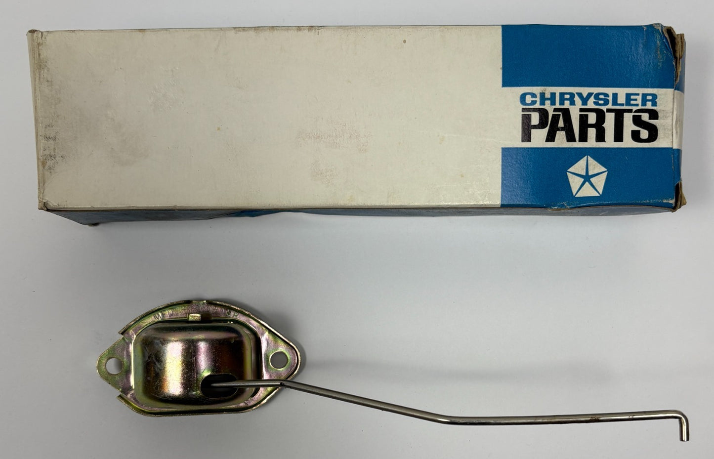 New Old Stock Carburetor Choke for 1970-71 198 CI Models Mopar #3418501