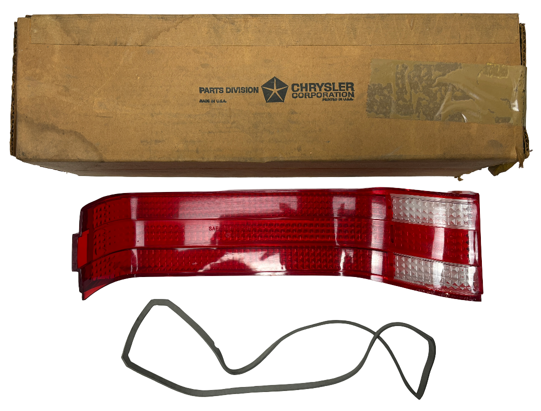 New Old Stock Left Tail Lens for 1968 Chrysler New Yorker Models #2809161