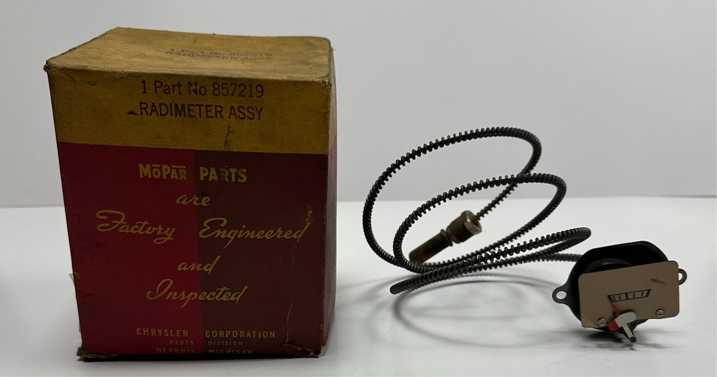 New Old Stock Temp Gauge for 1940 DeSoto Models Mopar #857219