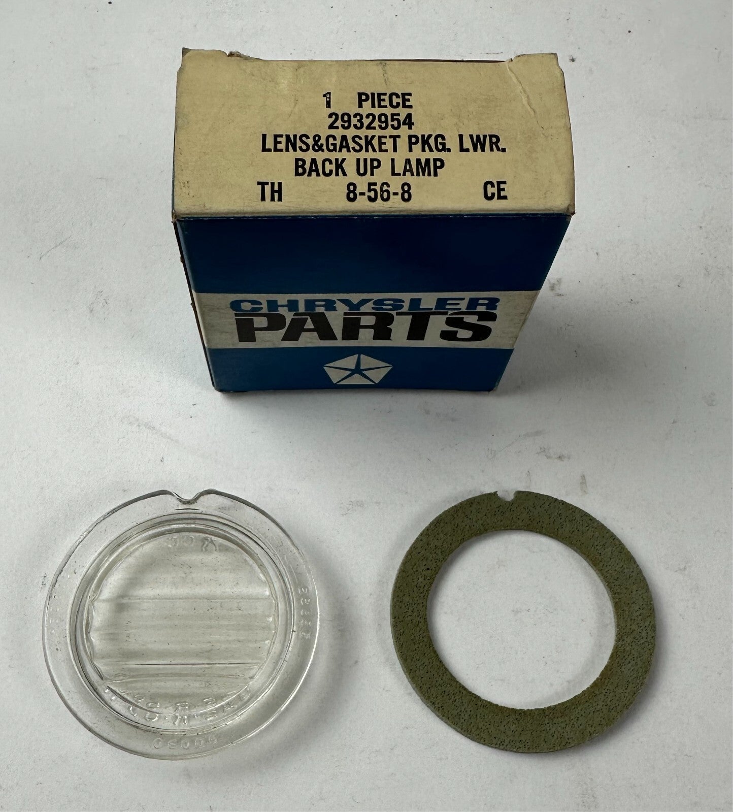 NOS Mopar Back Up Lens 1969-70 Dodge Plymouth B Body Models #2932954