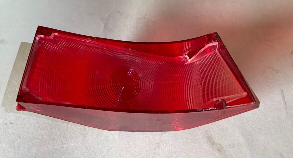 NOS Mopar Right Outer Taillight lens for 1964 Dodge 880 2495244