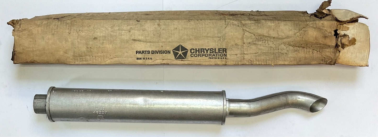 New Old Stock Muffler Resonator for 1970 Chrysler New Yorkers Mopar #3404270