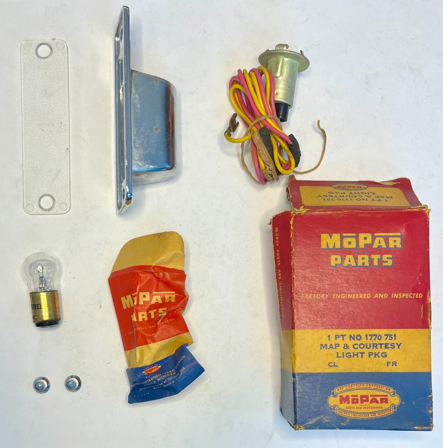 New Old Stock Map & Courtesy Lamp Pkg for 1957 Dodge Models Mopar #1770751