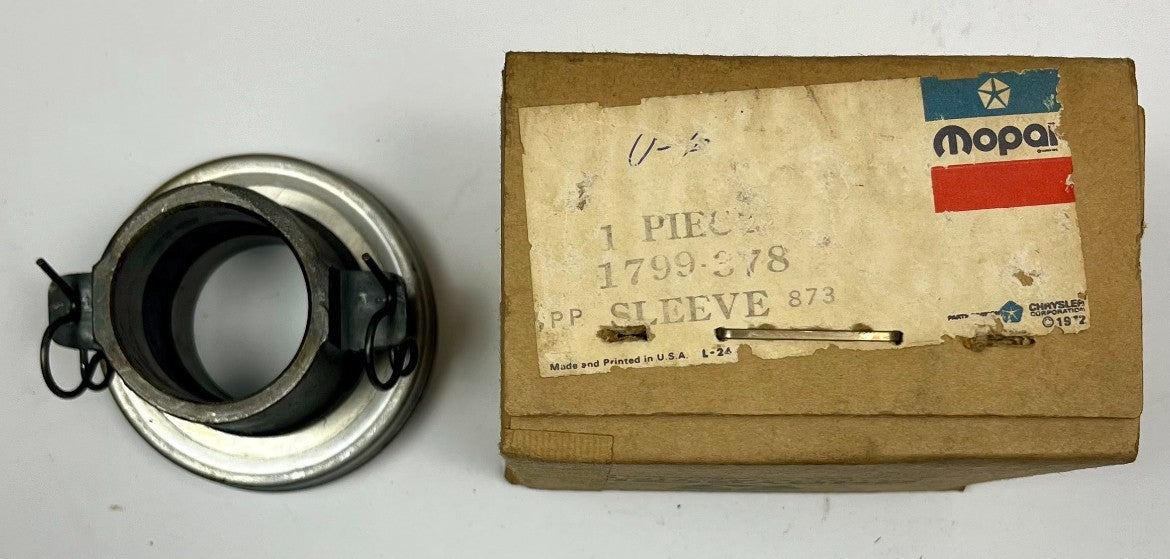 New Old Stock Clutch Throwout Bearing for 1959-68 Dodge Trucks Mopar #1799378