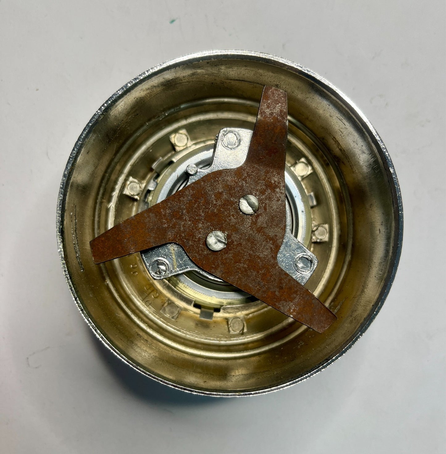New Old Stock Center Horn Button for 1960 Plymouth Valiants #2072994