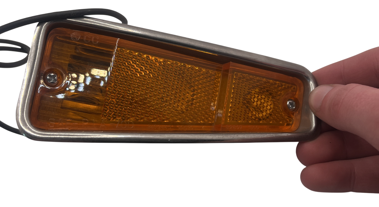 New Old Stock Left Hand Front Side Marker Lamp Assembly 1970–71 Dodge #3403139