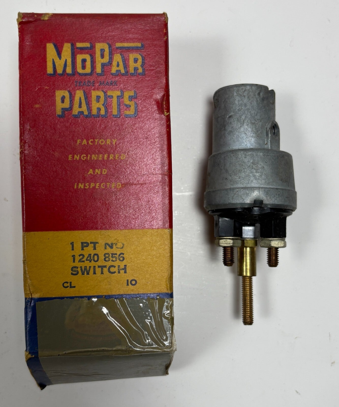 New Old Stock Ignition Switch for 1946-1948 Models Mopar #1240856