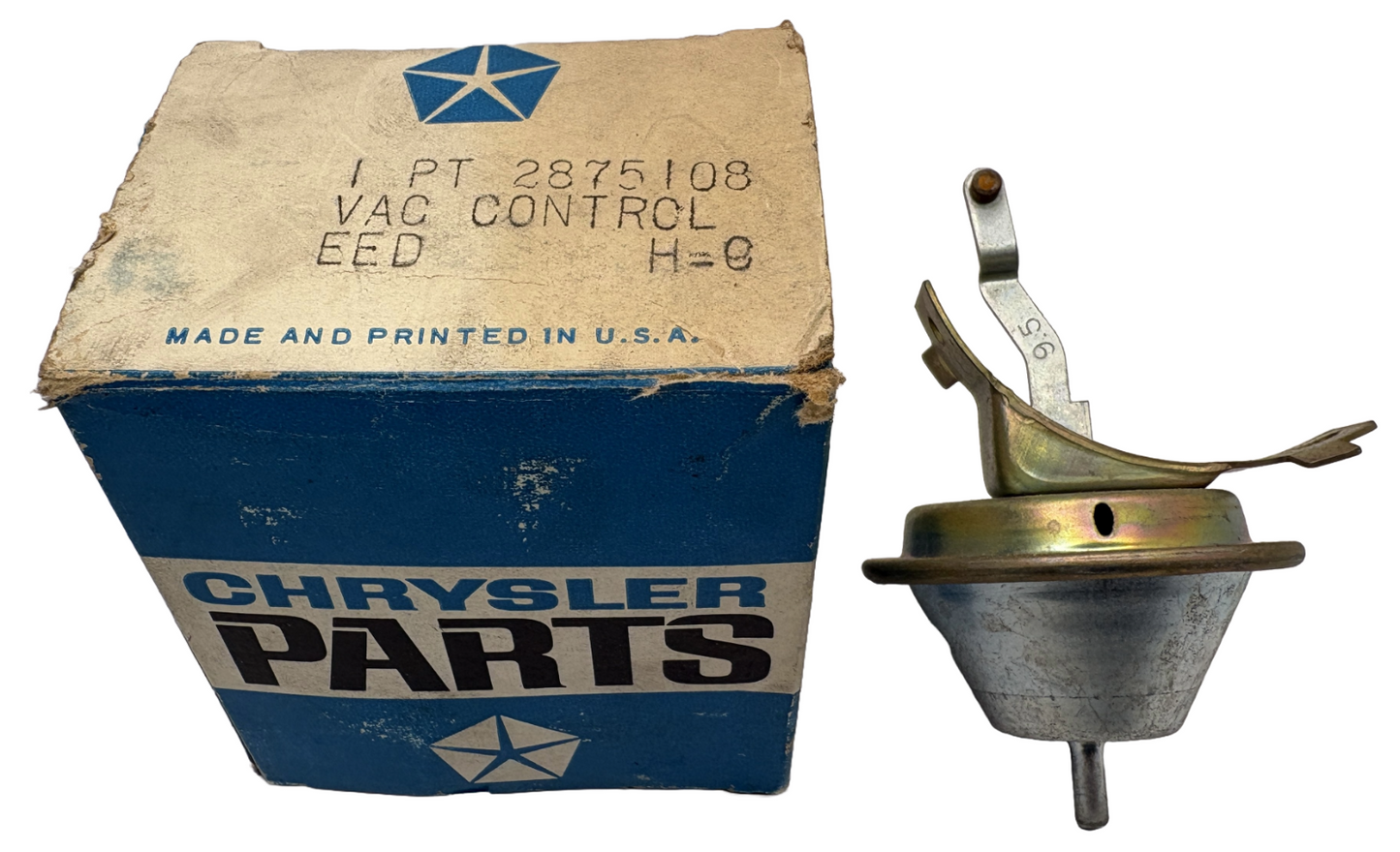 New Old Stock Vacuum Advance Unit for 1968 Mopar 318 Models #2875108