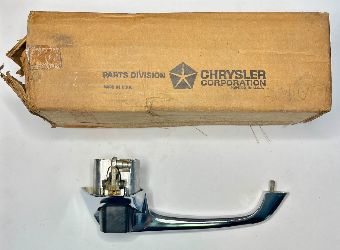 New Old Stock Left Hand Door Handle for 1960-1970 Models Mopar #2504169