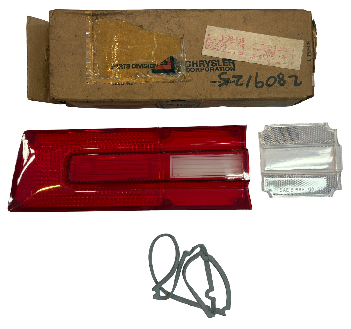 New Old Stock Left Hand Tail Light Backup Lens For 1968 Fury I II Mopar #2809125