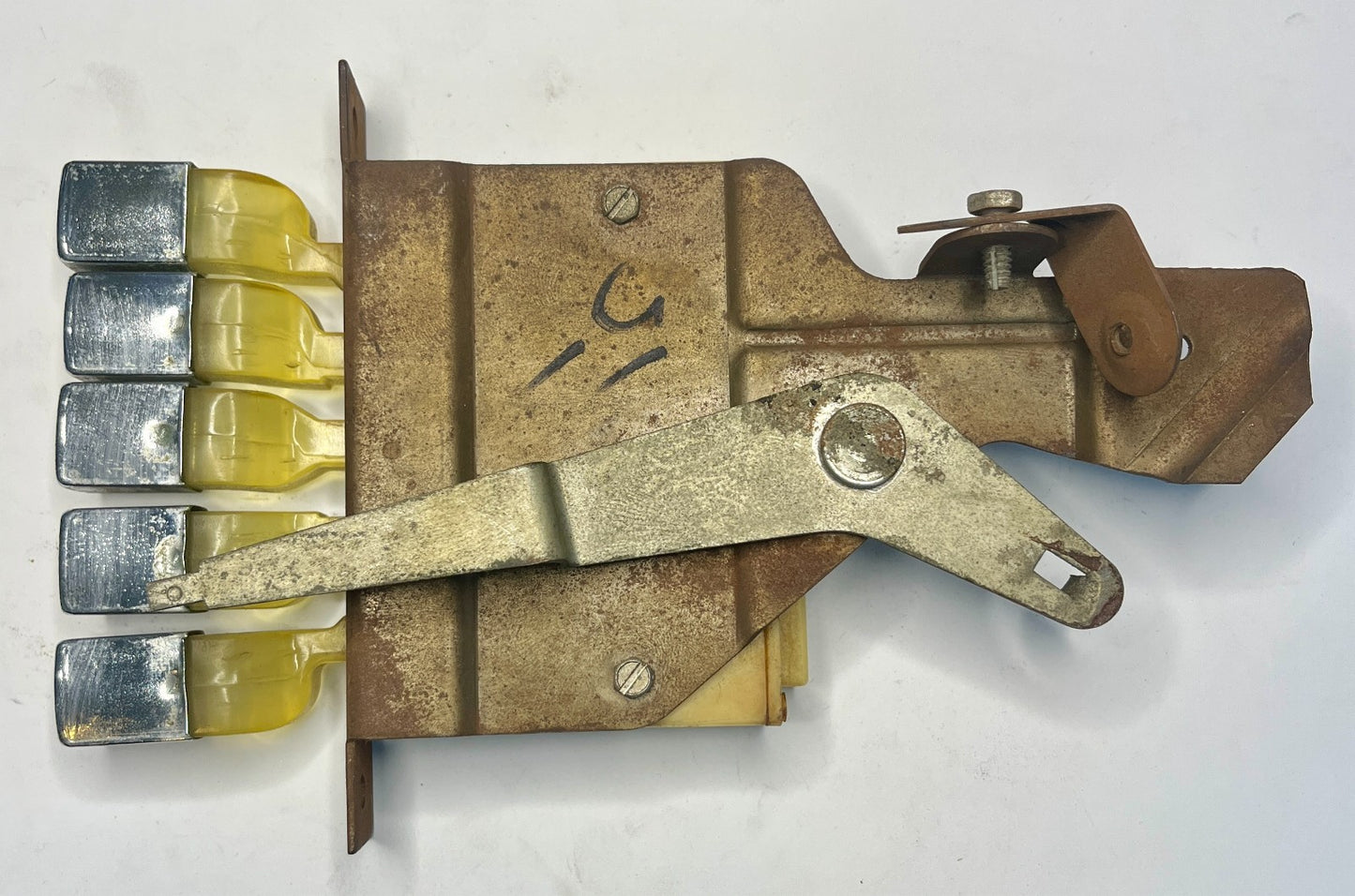 Used Old Stock Vacuum Heater Switch for 1959 Models Mopar #1842490