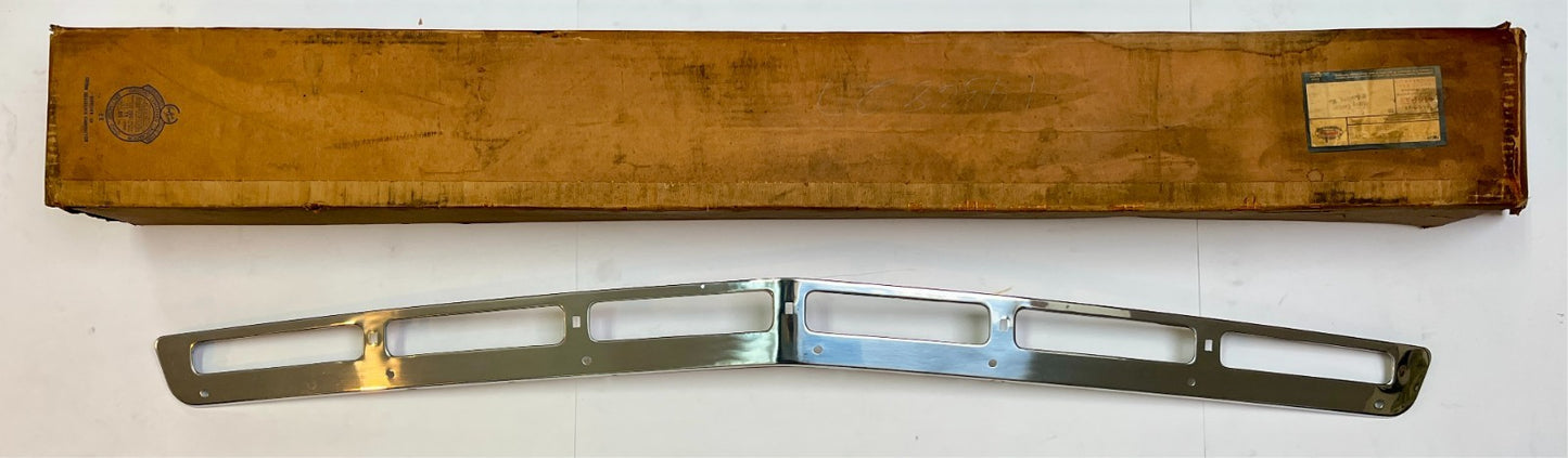 New Old Stock Bar Grille for 1954 Dodge D53 Models Mopar #1456827