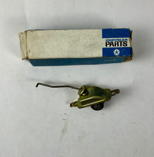 NOS Mopar Choke 1964-5 A Body 273 2 Barrel Carter Carb #2463573