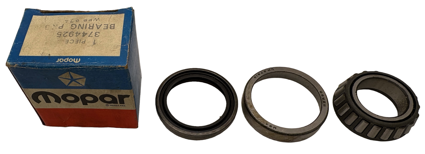 New Old Stock Front Wheel Inner Bearing Kit For 1955–72 Mopar Models #3744925