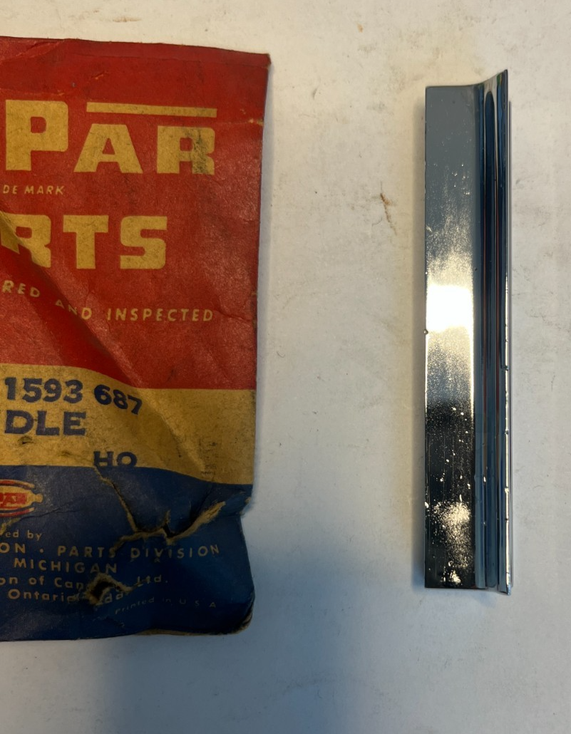 New Old Stock Ash Reciever Handle for 1955-56 Chrysler & Desoto Models #1593687