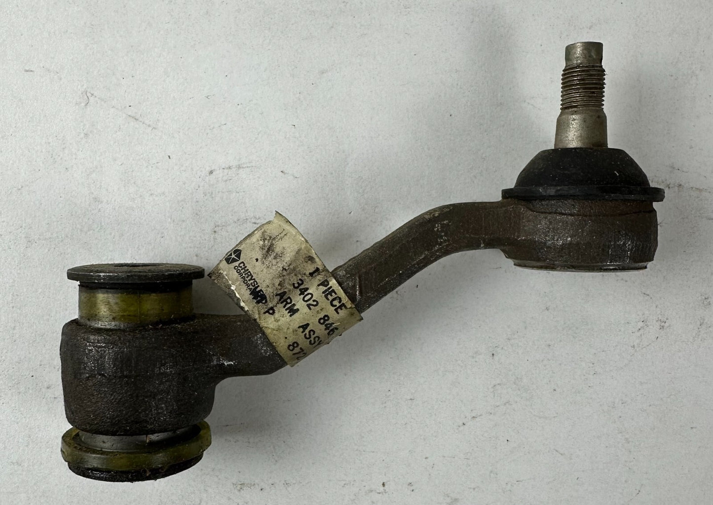 New Old Stock Idler Arm for 1973-77 A & F Body Models Mopar #3402846