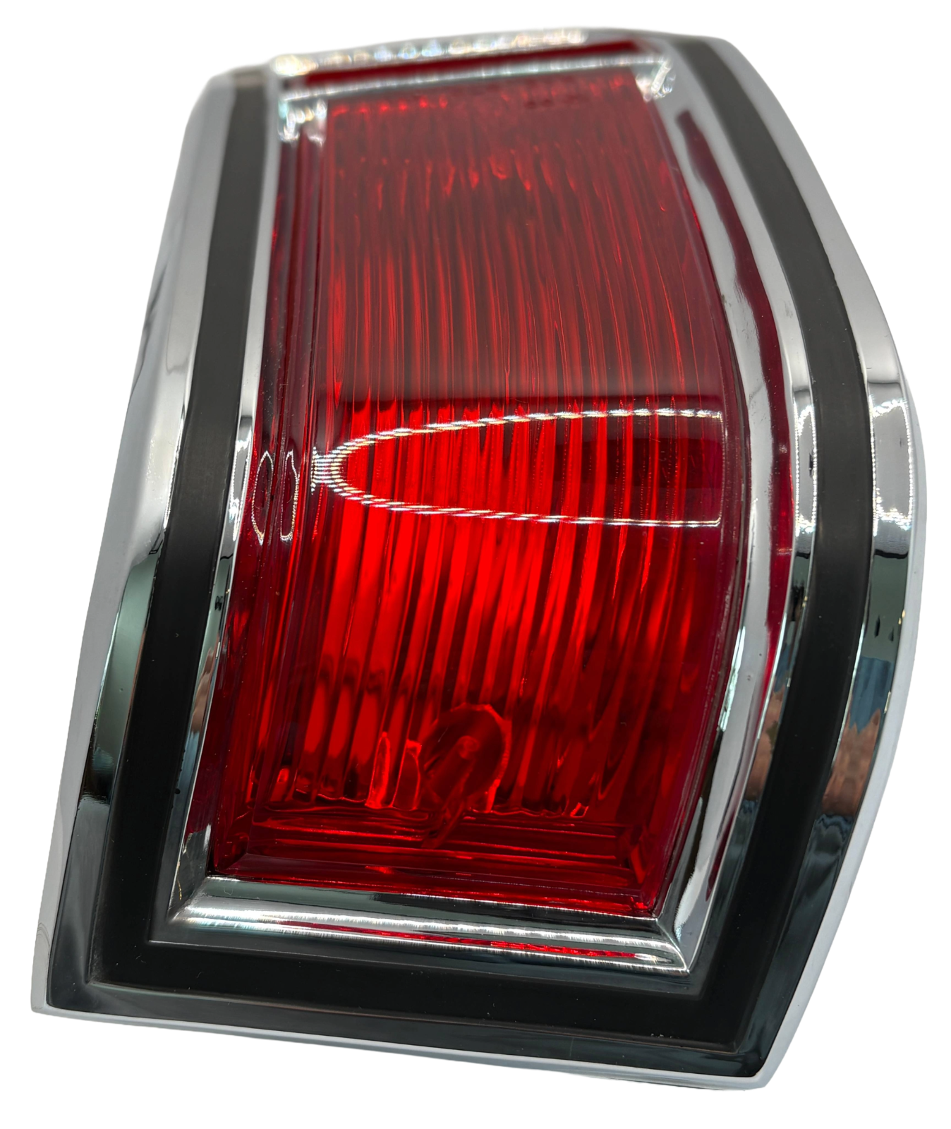 New Old Stock Left Taillight Lamp For 1967 Plymouth Valiant Signet #2606207