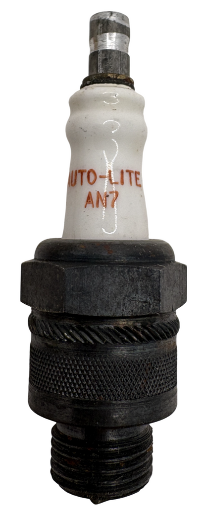 New Old Stock Auto-Lite Spark Plug AN-7 14mm Willys MB GPW #AN-7