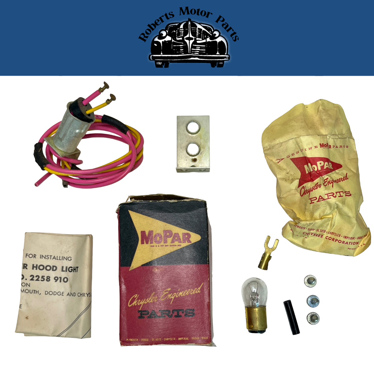 New Old Stock Underhood Lamp Pkg for 1962 Plymouth Dodge Chrysler #2258910