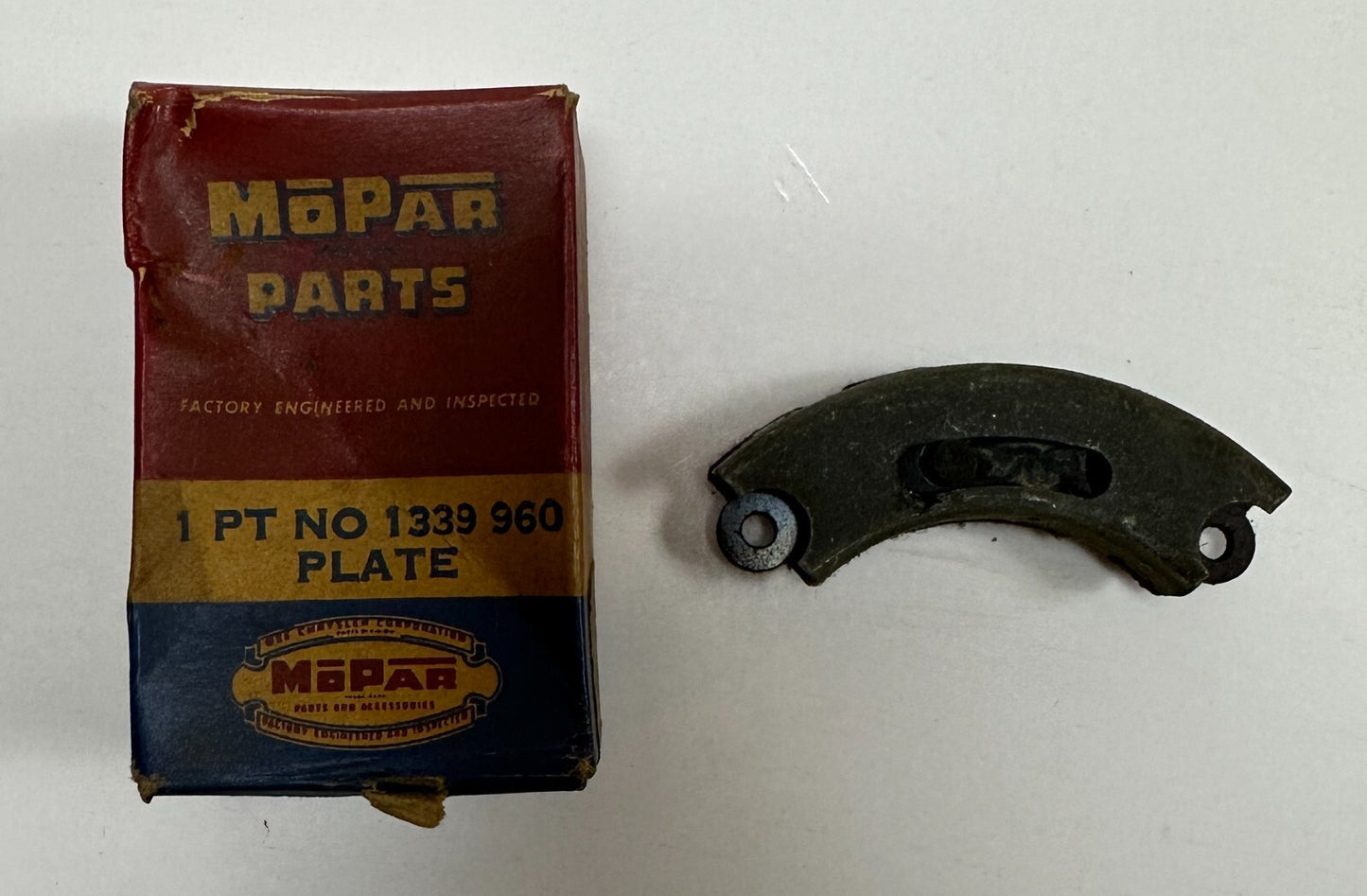 New Old Stock Turn Signal Switch Plate for 1950-52 Models Mopar #1339960