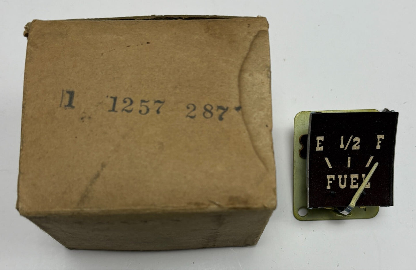New Old Stock Fuel Gauge for 1949 DeSoto Models Mopar #1257287