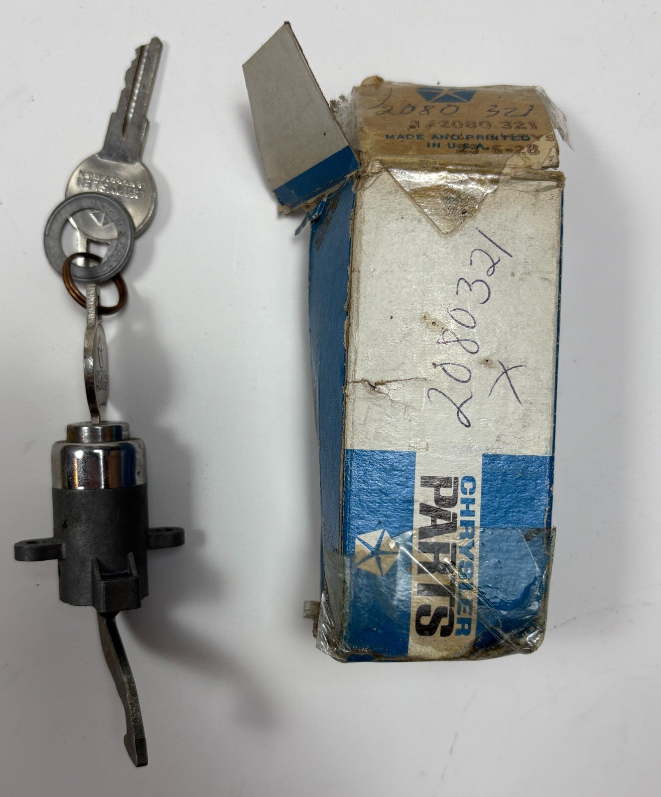 New Old Stock Glove Box Lock for 1960-63 Dodge & Desoto Models Mopar #2080321