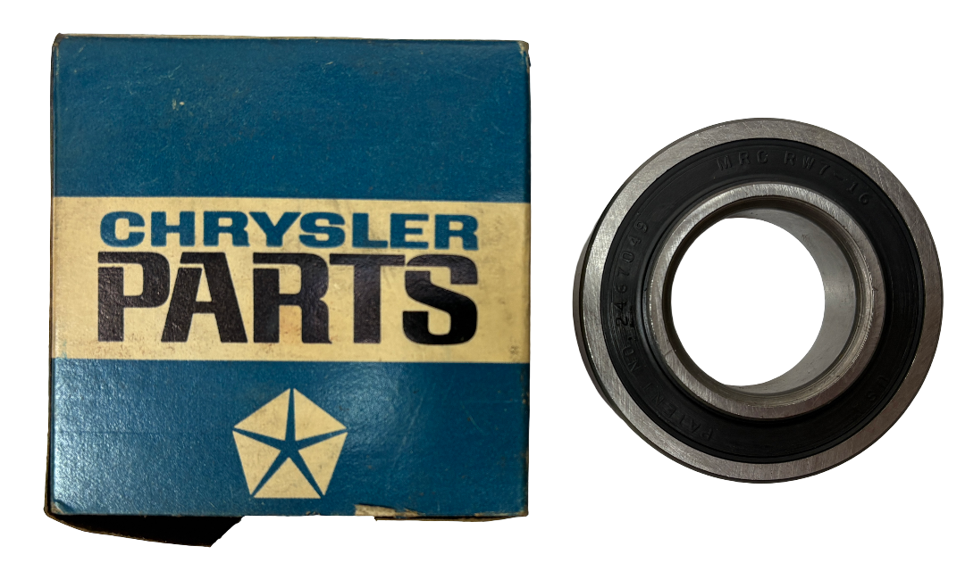 New Old Stock Rear Wheel Bearing & Collar for 1966-73 Valiant Dart #2808272