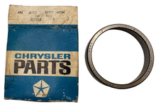 New Old Stock Differential Case Bearing Cup for 1970-71 B & C Body #2881193